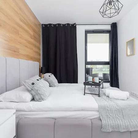 Riva Verona By Renters Prestige Apartament