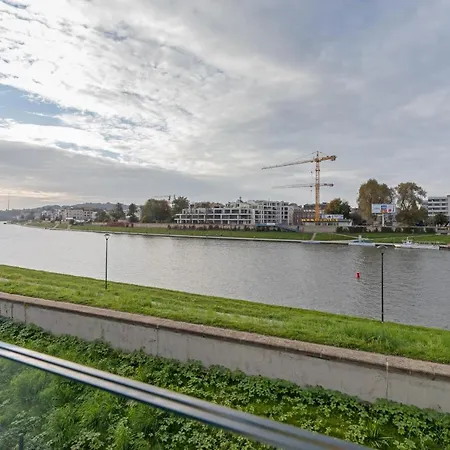 Riva Verona By Renters Prestige كراكوفيا