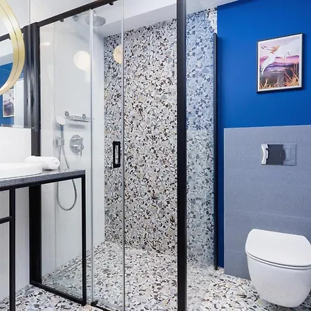 Riva Verona By Renters Prestige *